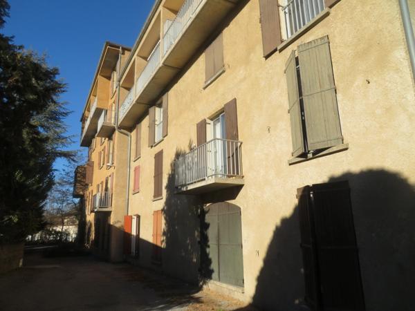APPARTEMENT T1 de 48.50 m2, vendu meublé à DIGNE LES BAINS (04)