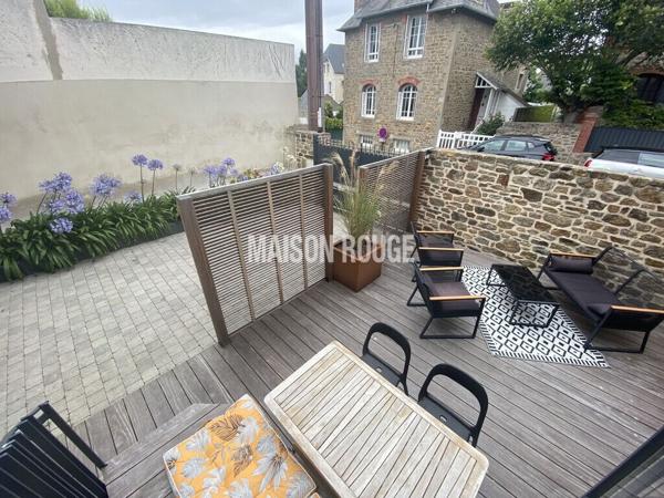 DINARD ? MAISON DE CHARME DE 85 m² ENTIÈREMENT RÉNOVÉE AVEC TERRASSE ET STATIONNEMENT