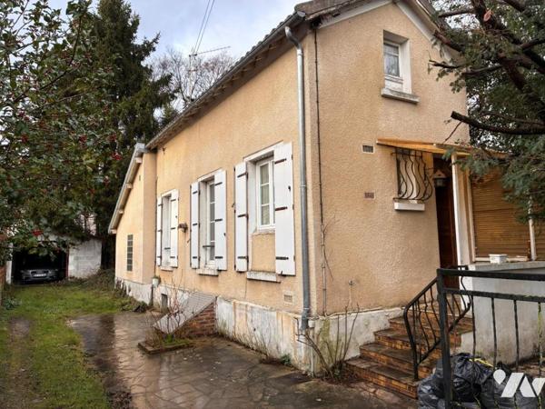 Opportunité Foncière à Versailles : Maison sur un terrain de 404 m²