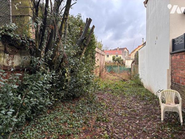 Opportunité Foncière à Versailles : Maison sur un terrain de 404 m²
