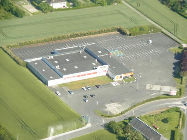 CENTRE COMMERCIAL