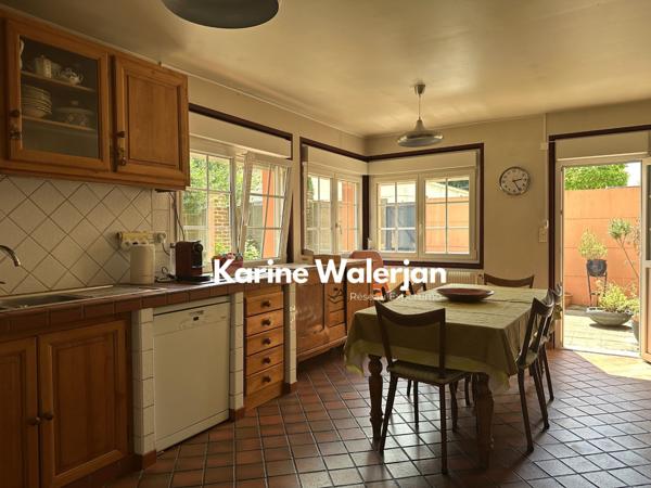 Courrières (62710) MAISON FAMILIALE AUX BEAUX VOLUMES 171 M2 - 4 CHAMBRES - COMBLES - JARDIN - GARAGE