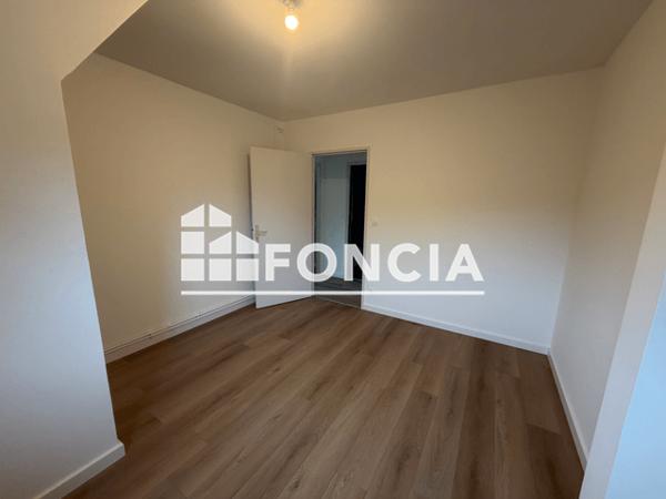 Location Appartement 3 pièces 79.35 m² - 50 RUE DE CHAMBORD Strasbourg 67000