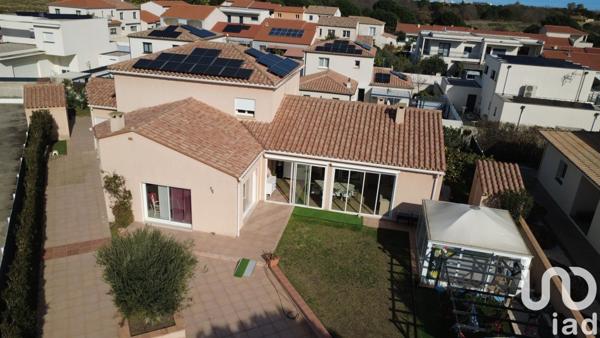 Maison d’architecte 6 pièces de 212 m² à Latour-Bas-Elne (66200)