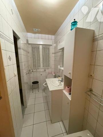 UNE MAISON A USAGE D'HABITATION