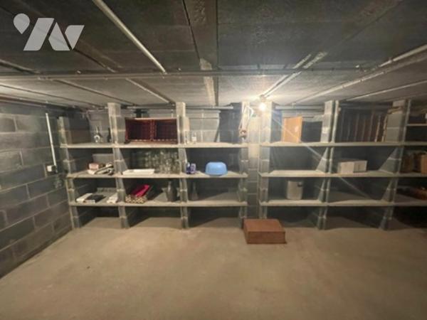 UNE MAISON A USAGE D'HABITATION