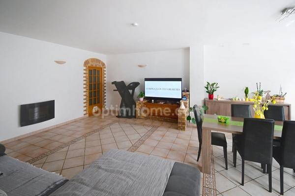 BELLE MAISON 142M2 - 3 CHAMBRES - TERRASSE - GARAGE