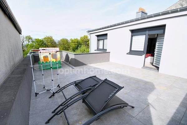 BELLE MAISON 142M2 - 3 CHAMBRES - TERRASSE - GARAGE