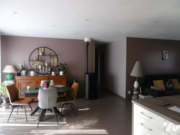 MAISON D'HABITATION