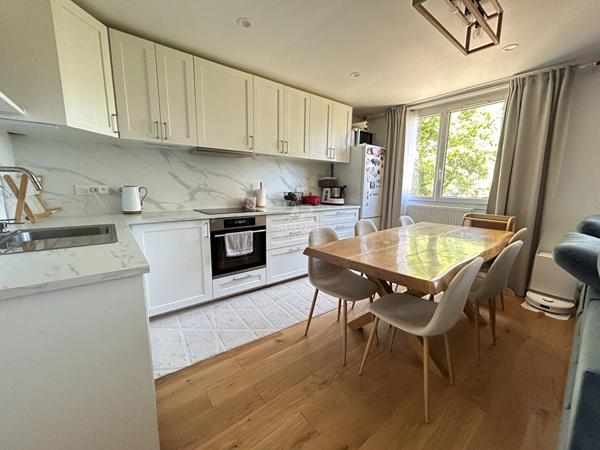 Appartement Acheres 3 pièce(s) 55 m2 €215 000 ** - Référence 9241