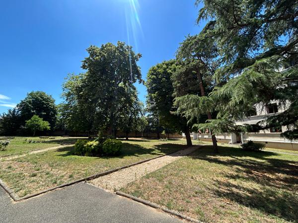 Appartement Acheres 3 pièce(s) 55 m2 €215 000 ** - Référence 9241
