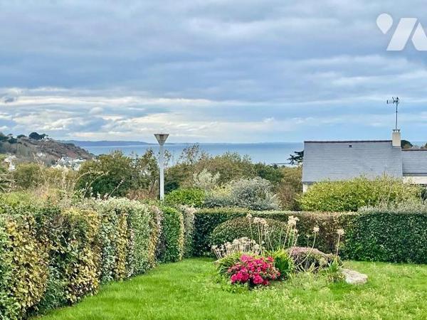 Maison dans un  bon état à Vendre à Trédrez-Locquémeau (22300) en Côtes-d'Armor (22)
Habitable...
