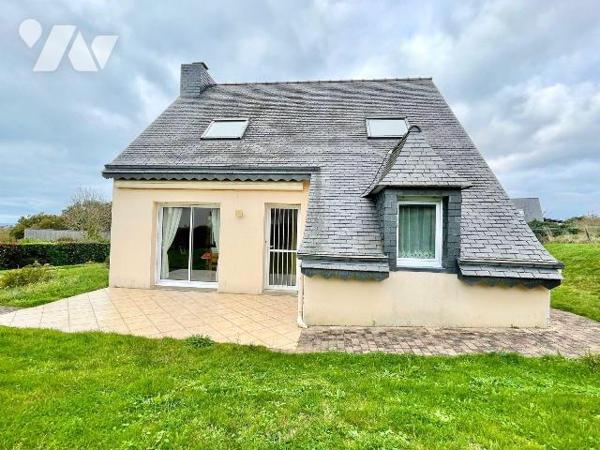 Maison dans un  bon état à Vendre à Trédrez-Locquémeau (22300) en Côtes-d'Armor (22)
Habitable...