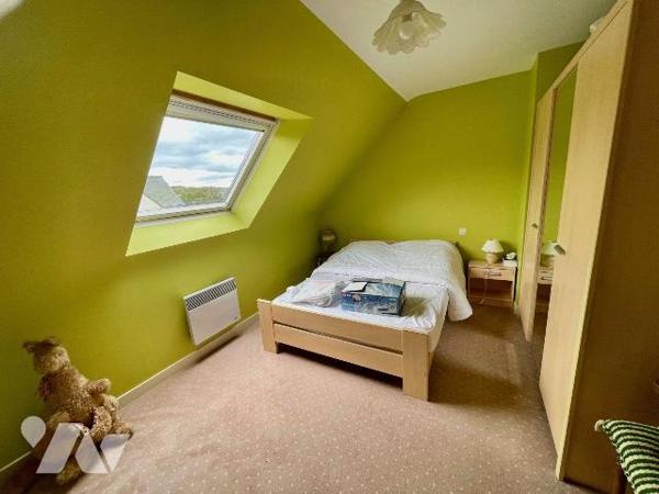 Maison dans un  bon état à Vendre à Trédrez-Locquémeau (22300) en Côtes-d'Armor (22)
Habitable...