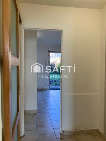 Evreux : Appartement de 38m2 très lumineux en rez-de-chaussée.