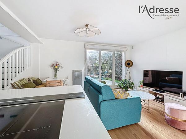 NANTERRE-PUTEAUX/ Avenue Félix Faure - Maison 4 pièces - 3 Extérieurs- 1 Parking