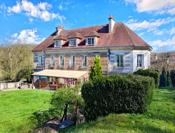 Chateau à vendre à Saint-Pierre-du-Regard (61790) - Orne
