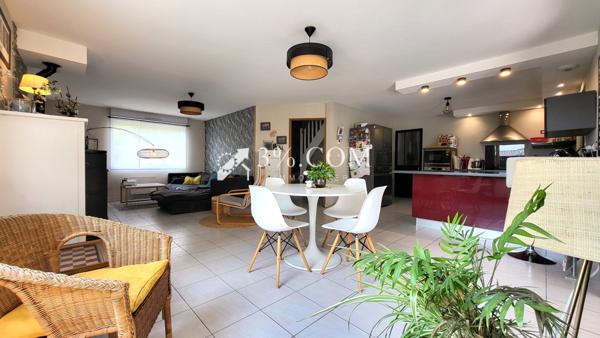 Maison 7 pièce(s) 4 chambre(s) 164.6 m²