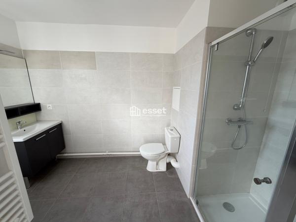 Location Studio 34.5 m² - Viroflay 78220