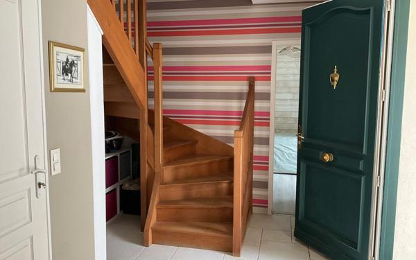 Maison à vendre    6 pièces •  Saintes