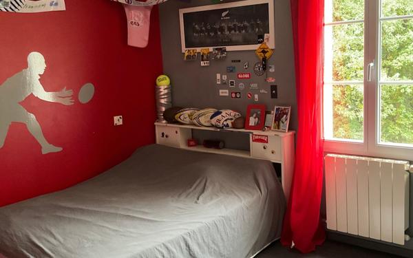 Maison à vendre    6 pièces •  Saintes