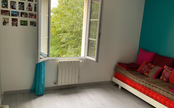 Maison à vendre    6 pièces •  Saintes