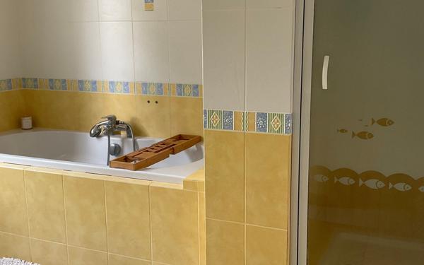 Maison à vendre    6 pièces •  Saintes