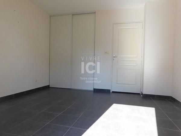 Maison Murs Erigne 86 m²