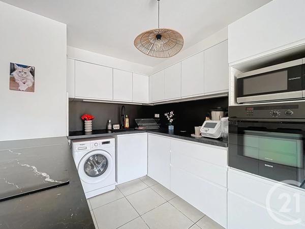 Appartement T4 à vendre  4 pièces - 85,91 m 2   MARSEILLAN  - 34