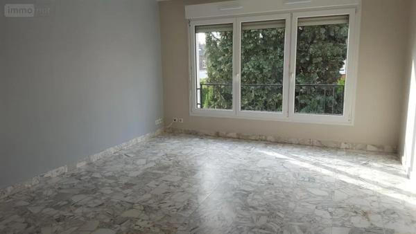 Location - Appartement Cambrai 59400 2 pièces 55 m 2