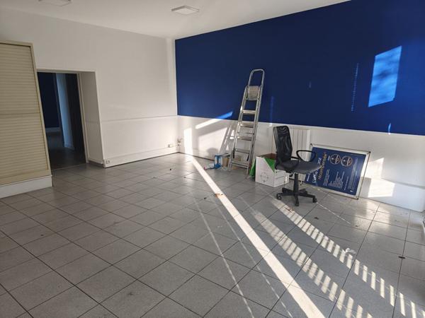 Local commercial et / ou habitation Machecoul Saint Meme 53 m2