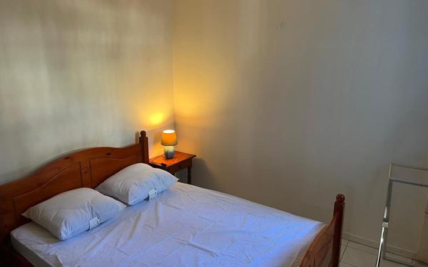 Appartement à vendre    2 pièces • 45 m2 Le Gosier