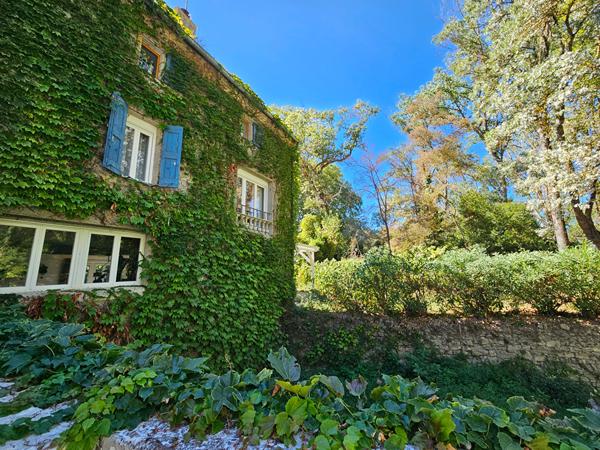 Ancien Moulin rénové avec gites et dépendances Carcassonne
