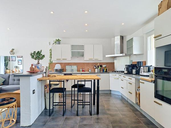 Maison Briollay 5 pièce(s) 154 m2