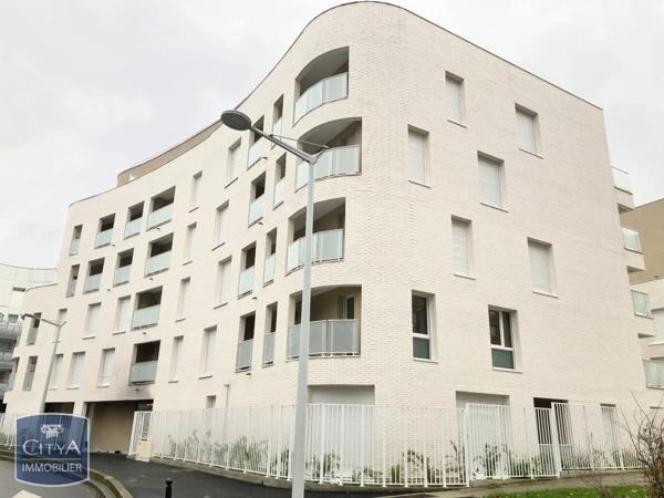 Appartement à louer 2 pièces 56m²