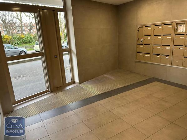 Appartement à louer 2 pièces 56m²