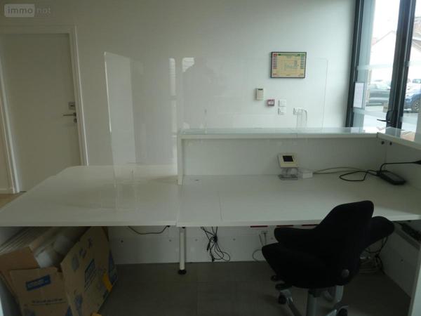 Fonds et/ou murs commerciaux à louer à Cambrai dans le Nord (59400), ref : 59083-L1775