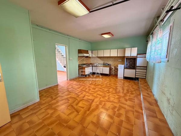 Septemes Les Vallons  - Maison T5 de 215.90 m2 + Garage 68m2 sur parcelle 963m2 avec piscine