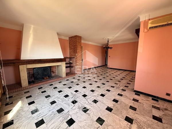 Septemes Les Vallons  - Maison T5 de 215.90 m2 + Garage 68m2 sur parcelle 963m2 avec piscine