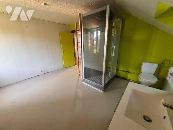 A VENDRE MAISON T5 T6 LE VAL D'AJOL 88340 VOSGES
Maison individuelle, non mitoyenne édifiée dé...