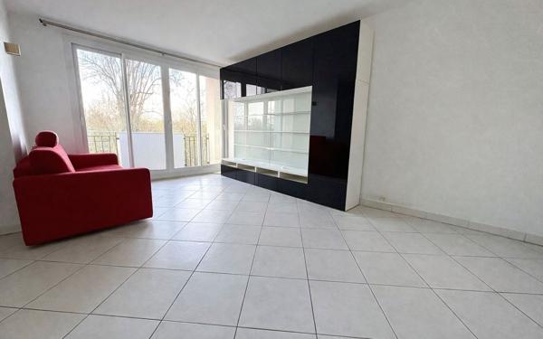 Appartement à louer    3 pièces • 55 m2 Bry-sur-Marne