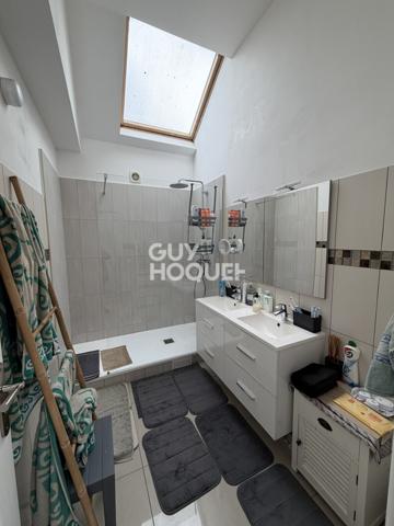 MAISON À VENDRE DE 5 PIÈCES DE 124,00 M²