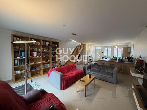 MAISON À VENDRE DE 5 PIÈCES DE 124,00 M²