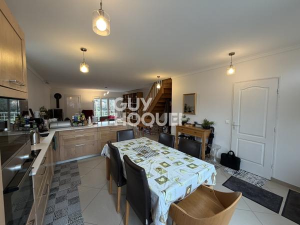 MAISON À VENDRE DE 5 PIÈCES DE 124,00 M²