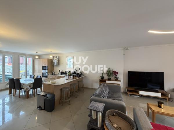 MAISON À VENDRE DE 5 PIÈCES DE 124,00 M²