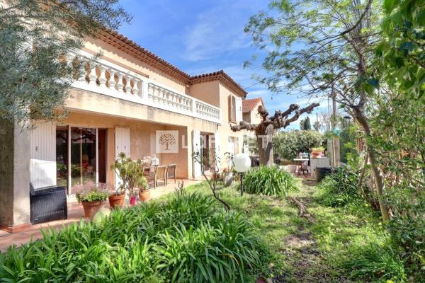 Achat maison Hyères - 5 pièce(s) - 116 m² - 290 000 €