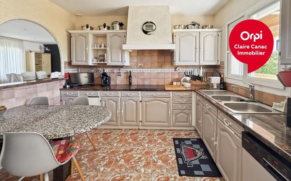 Maison à vendre    5 pièces •  Navès