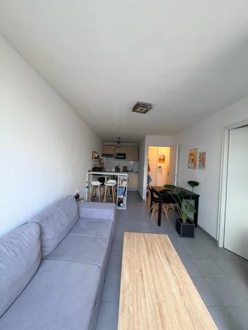 T2 au calme avec terrasse en dernier étage + parking sous-sol