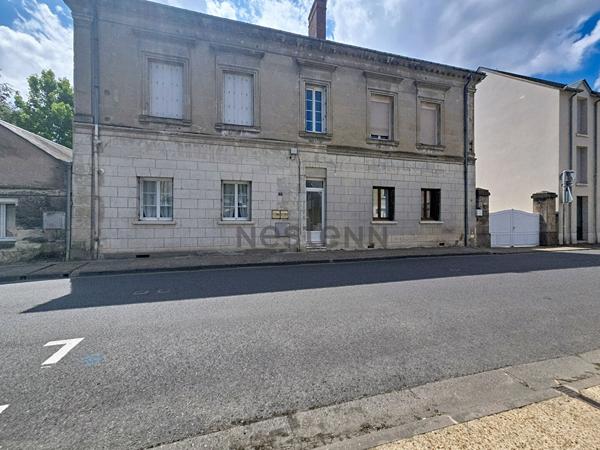 Immeuble BOURG CINQ MARS LA PILE