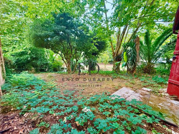 Maison
         6 pièces
        - 150 m² Bien prestige 966 000 € *